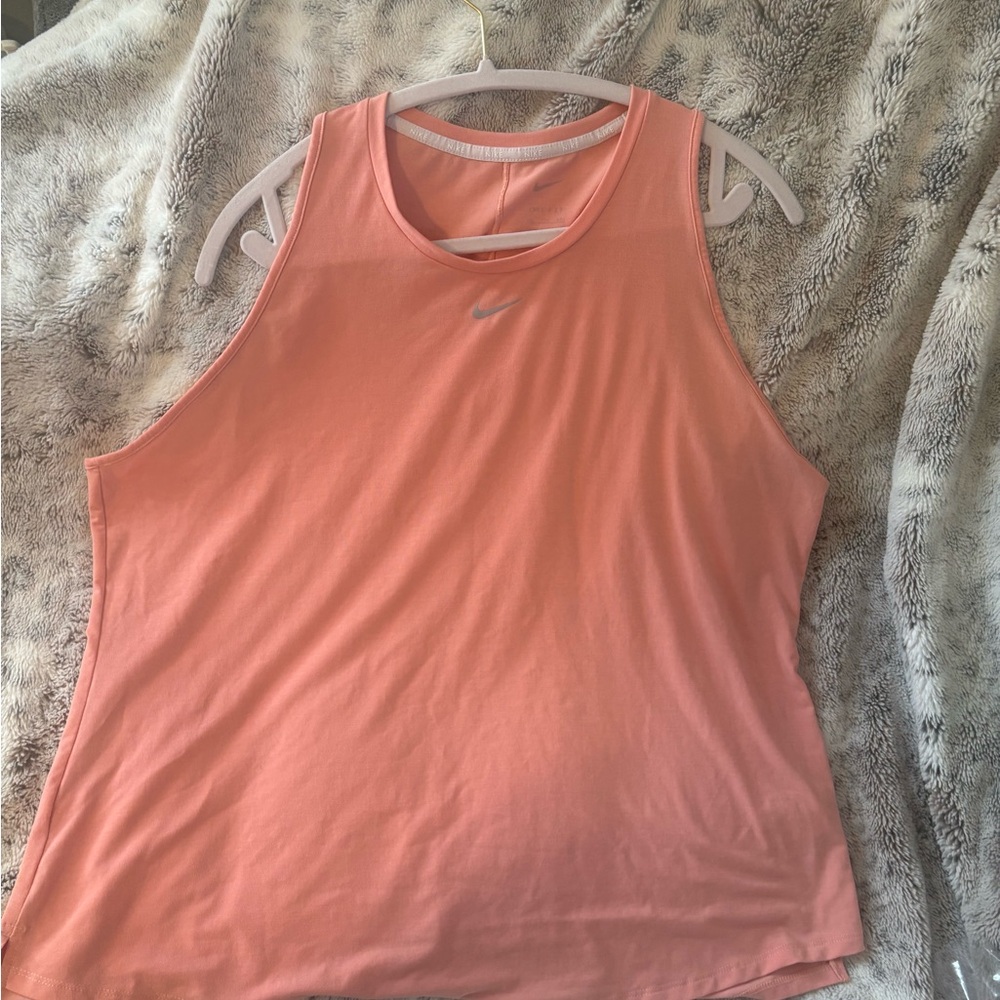 Nike Women's Coral Tank Top
